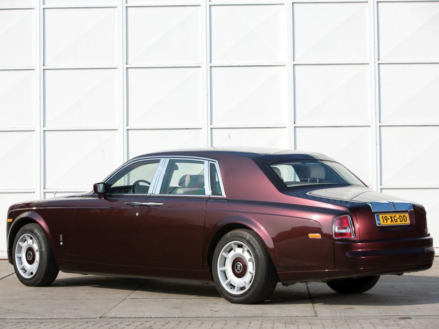  Rolls-Royce Phantom 2003 года  (фото 20 из 23)
